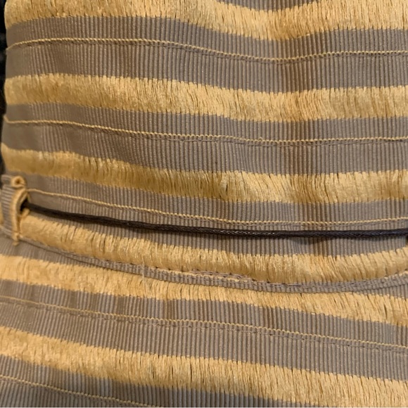 NWT striped khaki/yellow slightly distressed sun hat - Picture 2 of 10